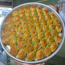 Midye Baklava 2 kg Tepsi