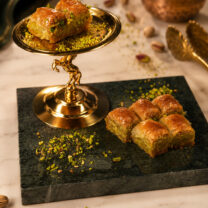 Özel Dürüm Baklava – 3 Kg Tepsi